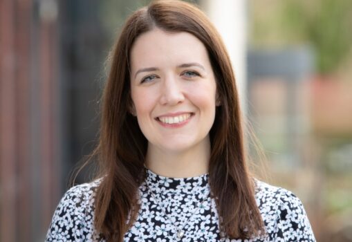 Portrait photo of Leah Knowlton