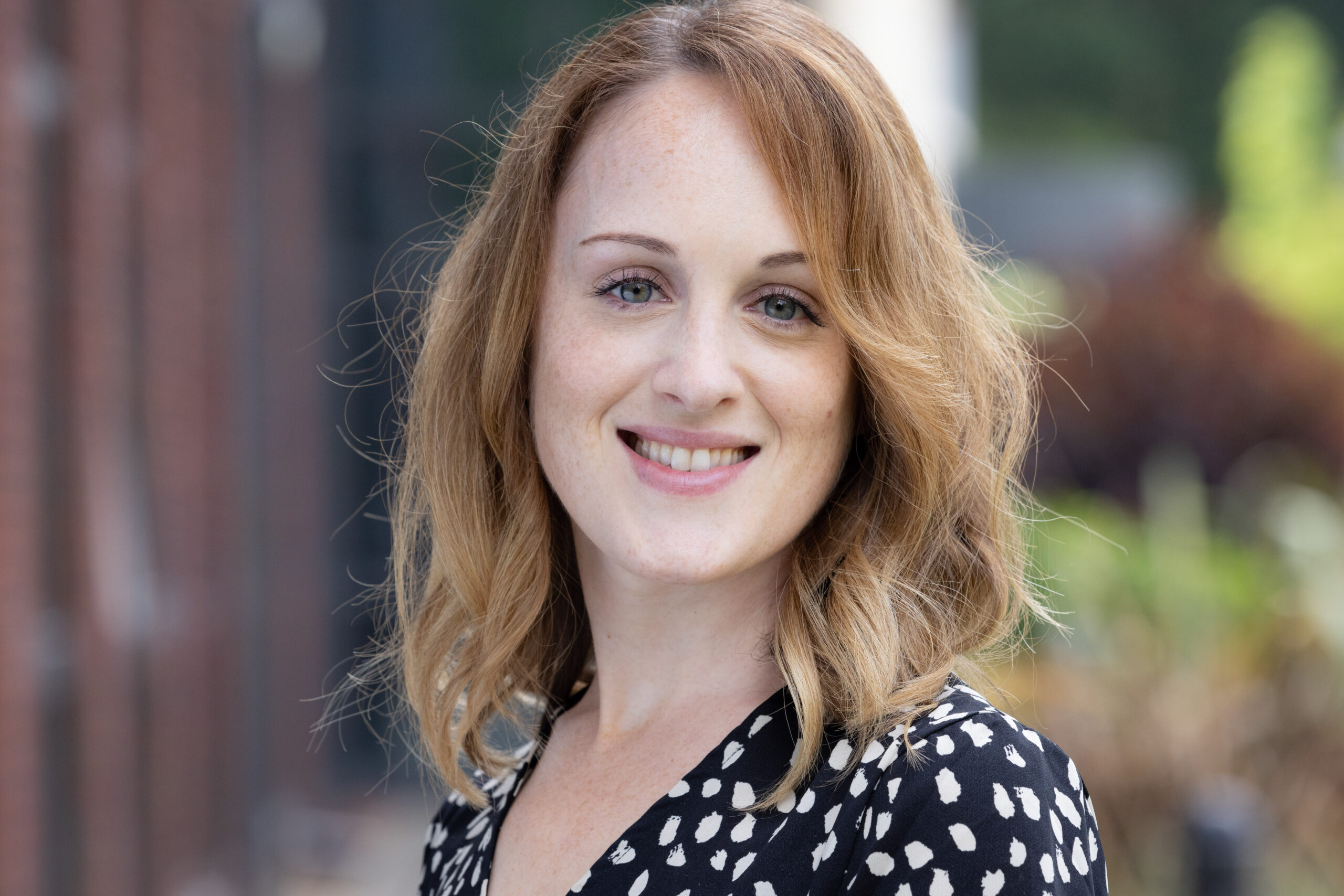 Portrait photo of Sarah Floyd