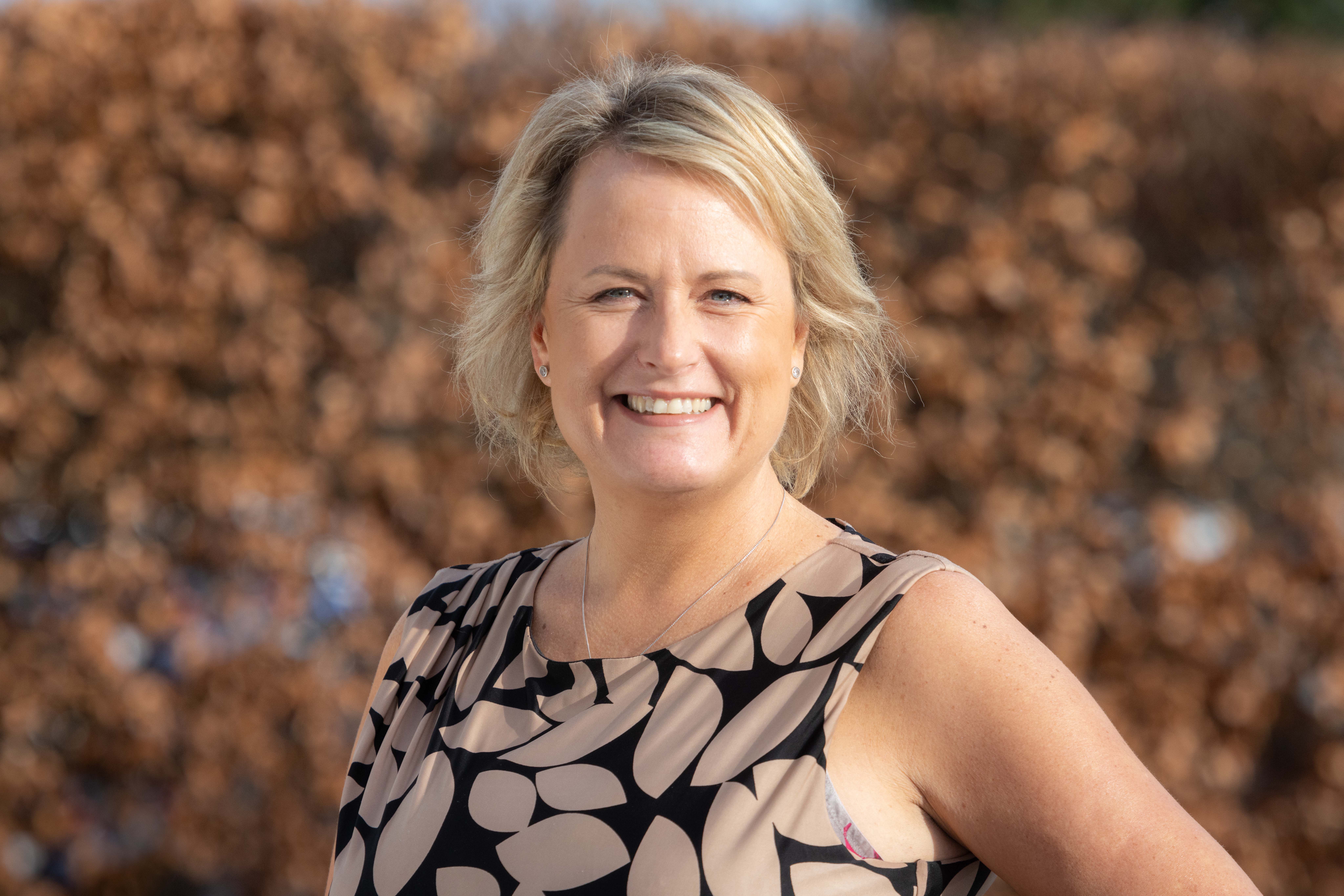 Portrait photo of Mariana Crawford
