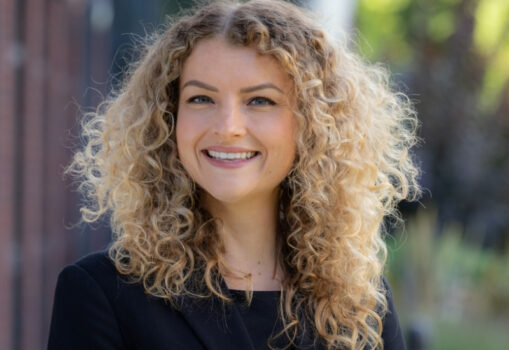 Portrait photo of Emily steel