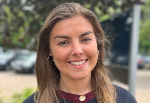Portrait photo of Amy Whittle