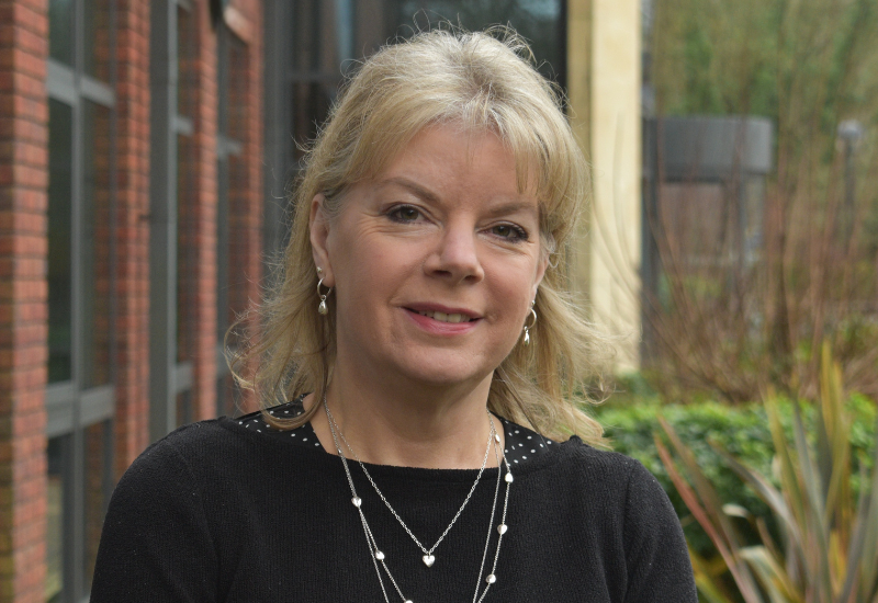Portrait Photo of Sue Clark